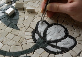 Mozaic din marmura realizat manual, piesa cu piesa 6
