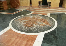 Vulturul Bicefal, medalioane din mozaic de marmura 2
