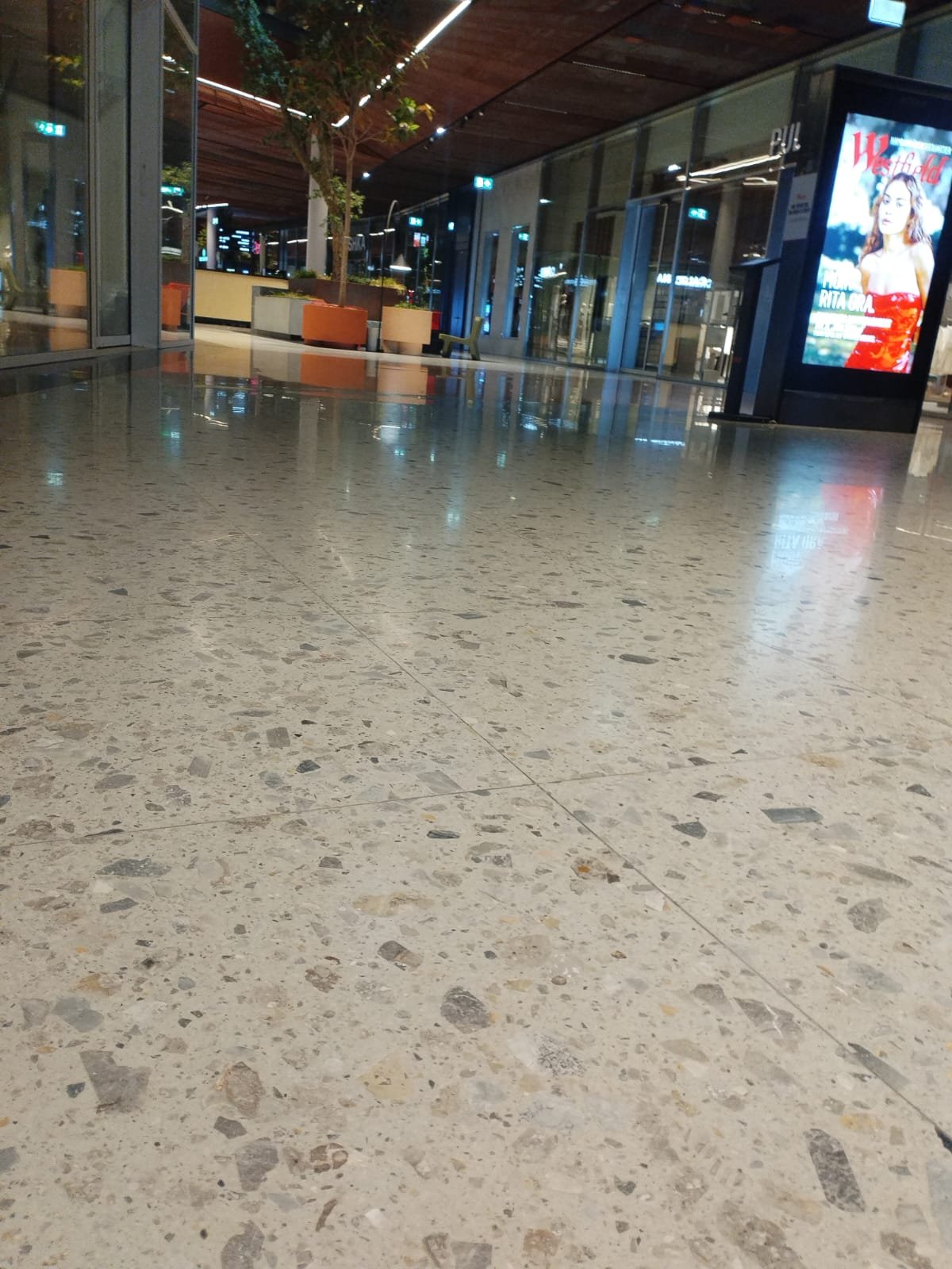 Westfield Hamburg Mall, Germania – detaliu 4